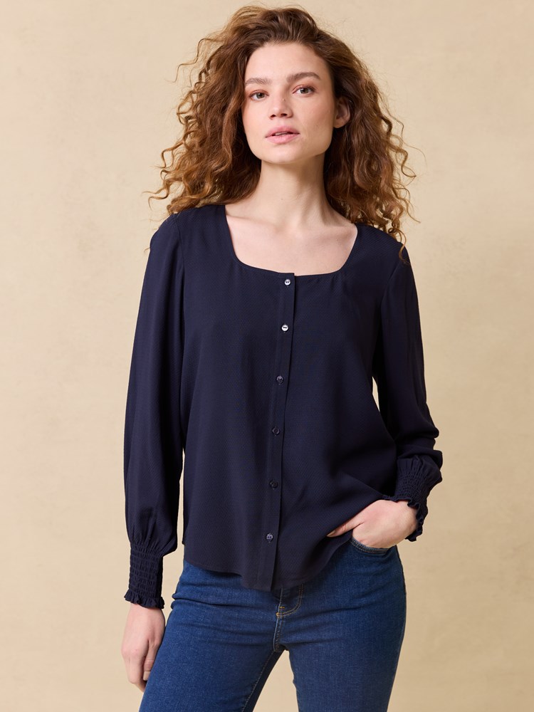 Agneta bluse 7510589_EM6_Jean Paul_Agneta Bluse_S25 (1)_Agneta bluse EM6_Agneta bluse EM6 7510589.jpg_