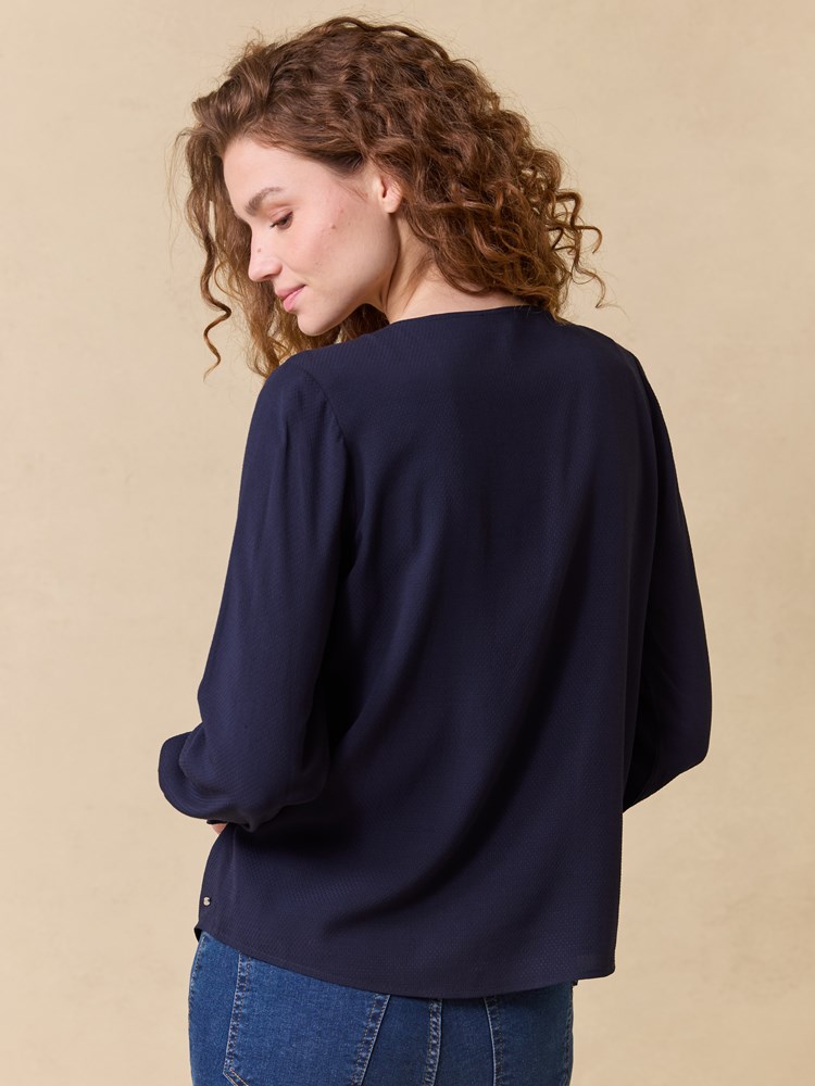 Agneta bluse 7510589_EM6_Jean Paul_Agneta Bluse_S25 (3)_Agneta bluse EM6_Agneta bluse EM6 7510589.jpg_