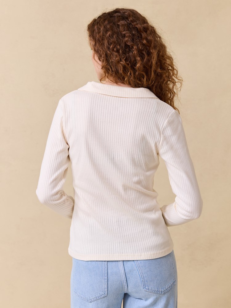 Henny topp 7510662_O63-JEANPAUL-S25-Modell-Front_3551_Henny topp O63 7510662.jpg_Front||Front