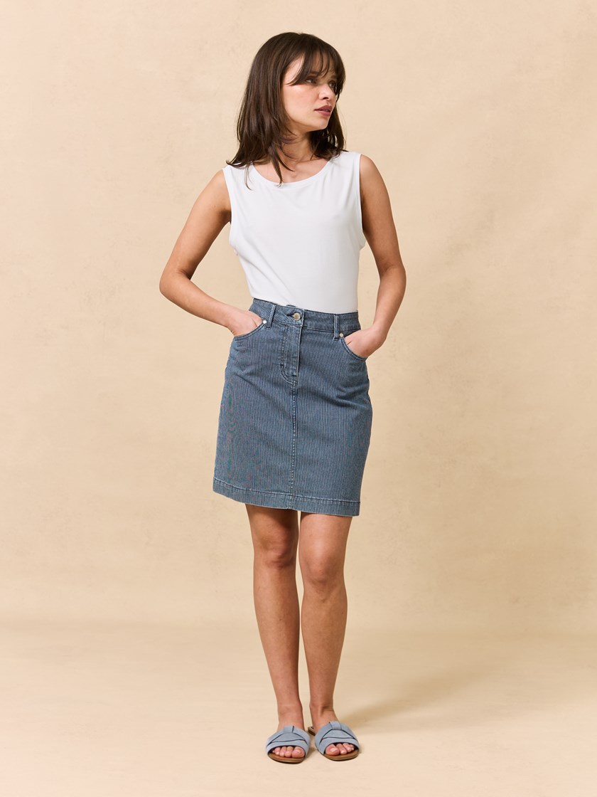 7510843 DAA 7510843_DAA-JEANPAUL-H25-Front_3222_Patty stripet skjørt_Patty stripet skjørt DAA_Patty stripet skjørt DAA 7510843.jpg_Front||Front