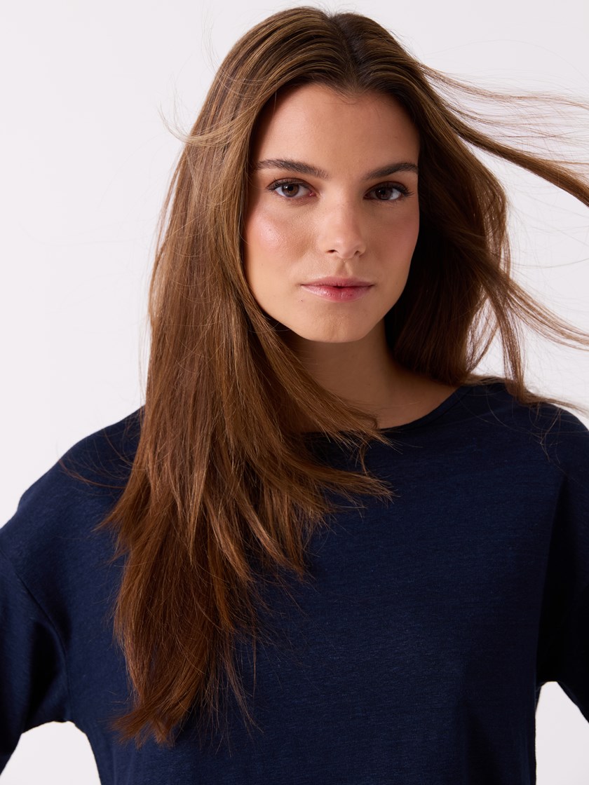 7514882 EM6 7511269_EM6-JEANPAUL-H25-Front_2902_Tilla topp EM6.jpg_