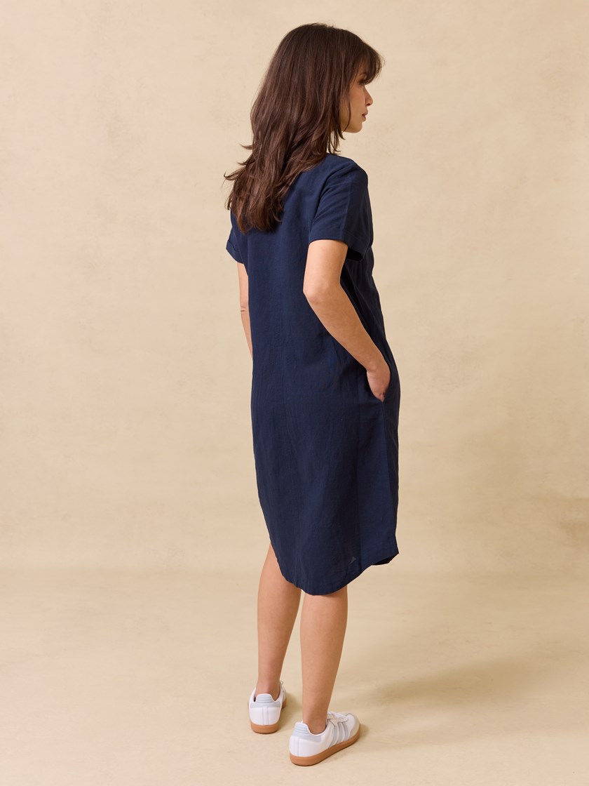 7511290 EM6 7511290_EM6_Jean Paul_Odila Linen Kjole_H25 (6)_Odila kjole EM6_Odila kjole EM6 7511290.jpg_