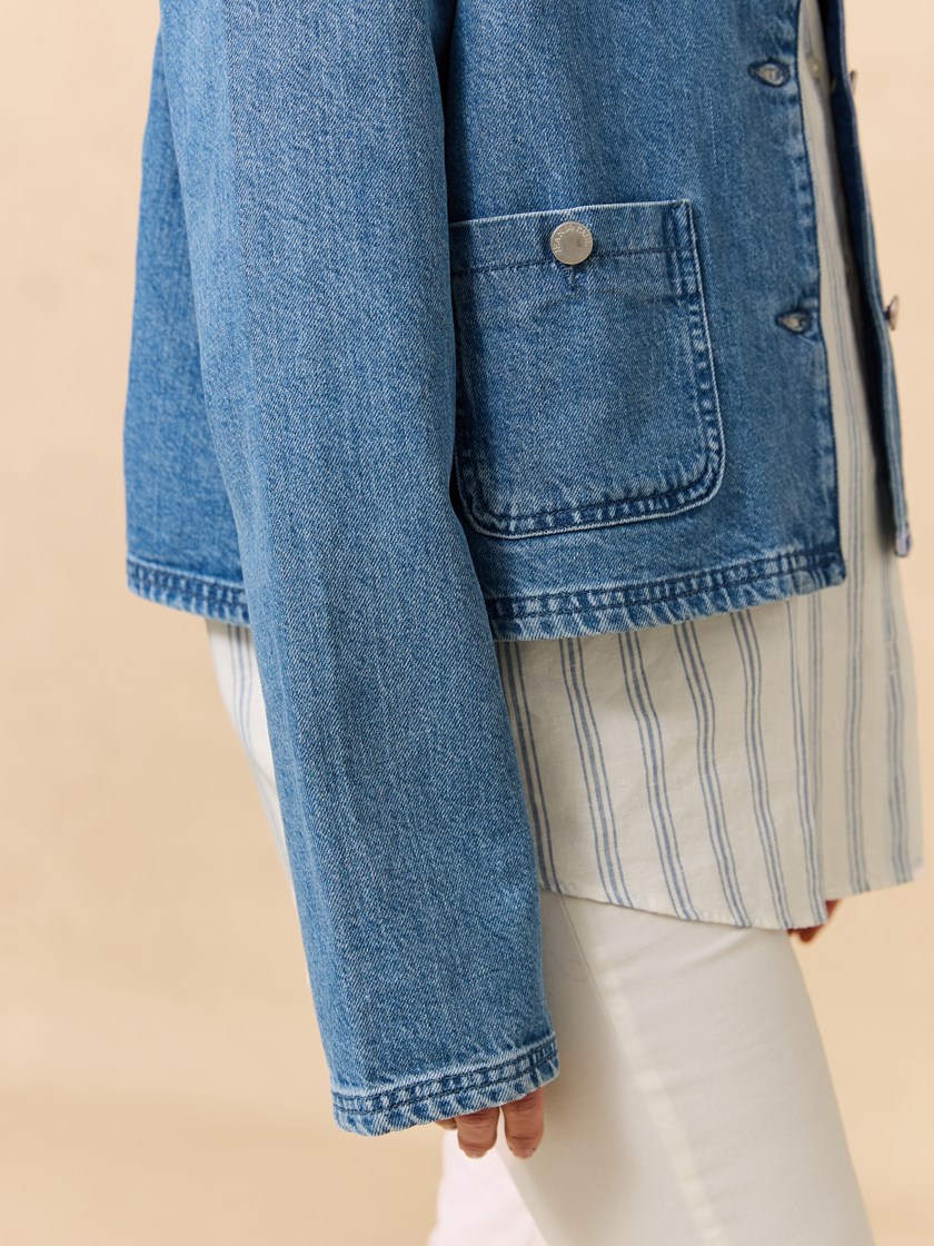 7511438 D05 7511438_D05-JEANPAUL-H25-Front_5860_Betty denimjakke_Betty denimjakke D05_Betty denimjakke D05 7511438.jpg_Front||Front