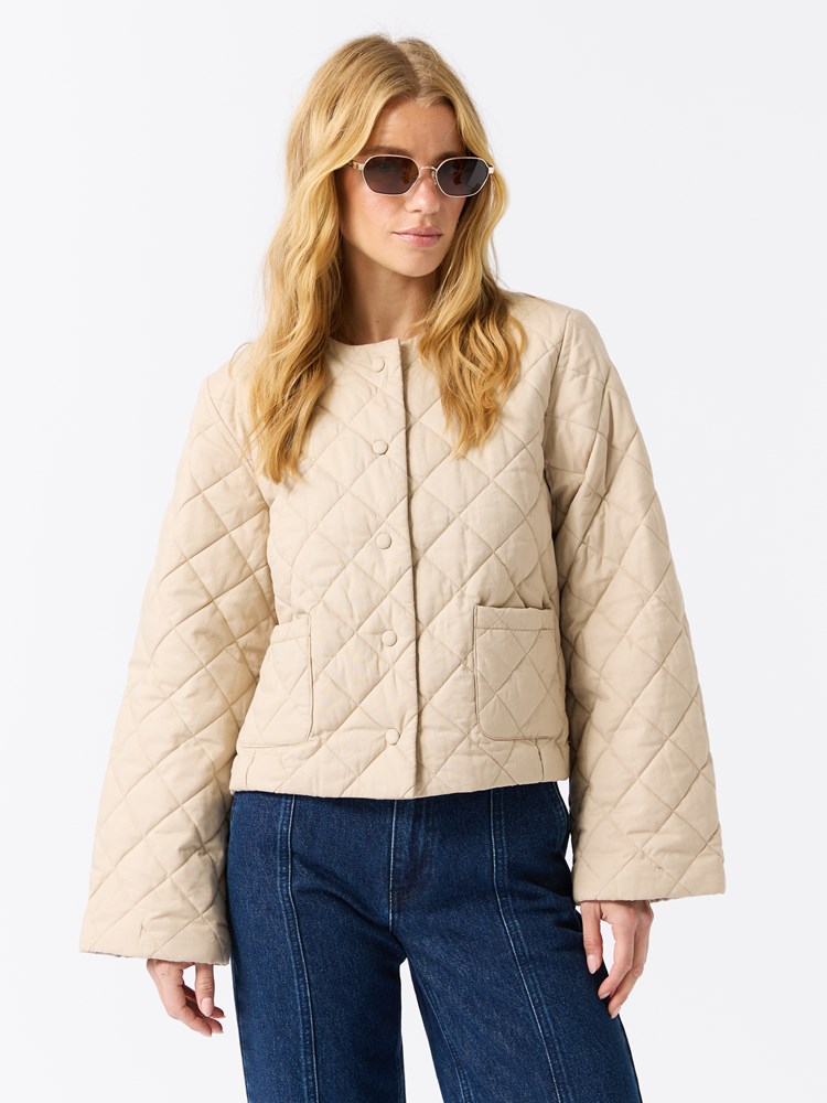 Heidi jakke 7511475_I4C_Jean Paul_Heidi Jakke_A25_Pre Fall (10)_Heidi jakke I4C_Heidi jakke I4C 7511475.jpg_