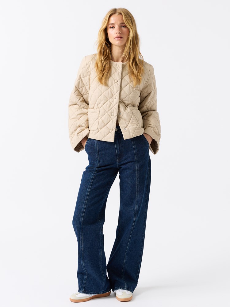 Heidi jakke 7511475_I4C_Jean Paul_Heidi Jakke_A25_Pre Fall (2)_Heidi jakke I4C_Heidi jakke I4C 7511475.jpg_