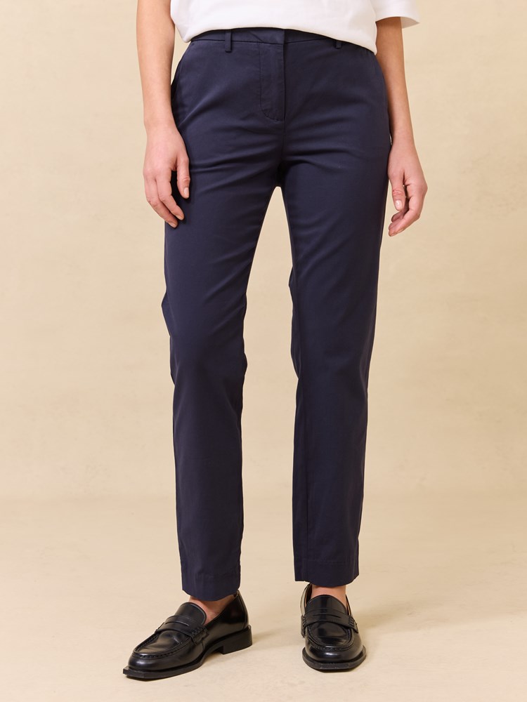 Caroline chino 7511482_EM6_Jean Paul_Caroline Chinos_S25 (4)_Caroline chino EM6_Caroline chino EM6 7511482.jpg_