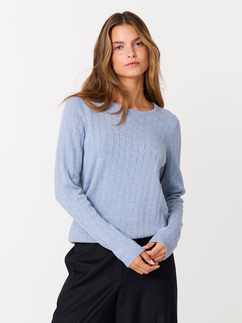 7511987 E9Q 7511987_E9Q_Jean Paul_Isadora Genser_W25 (6)_Isadora genser E9Q_Isadora genser E9Q 7511987.jpg_