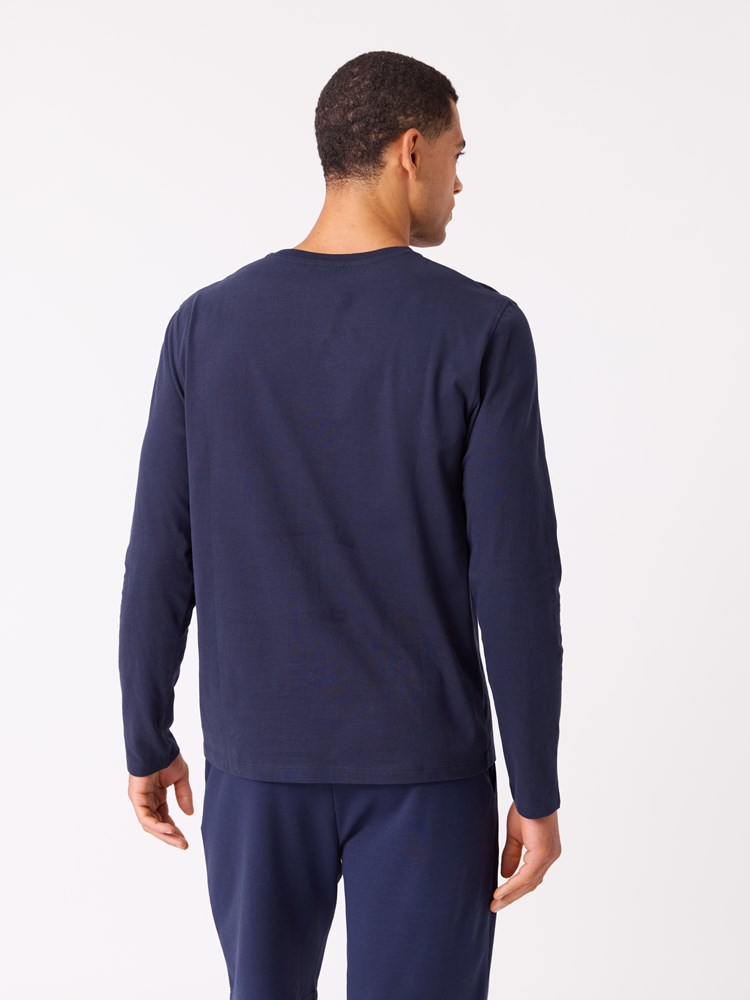 Jonathan genser 7512170_EM6-JEANPAUL-W25-Modell-Front_8856_Jonathan genser EM6_Jonathan genser EM6 7512170.jpg_