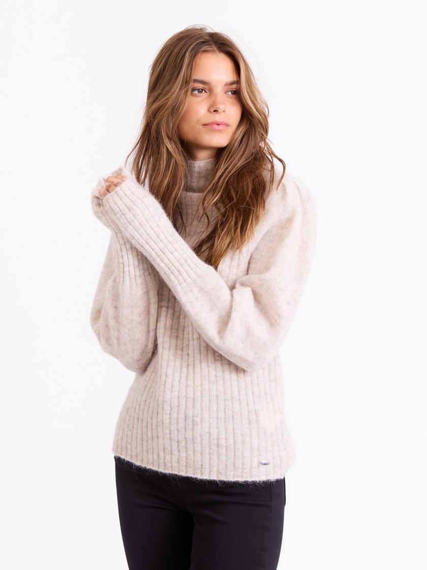 7512223 I2O 7512223_I2O_Jean Paul_Cindy Genser_A25 (4)_Cindy genser I2O.jpg_