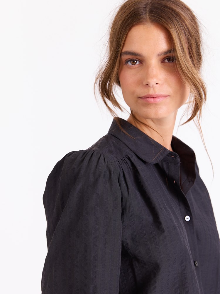 Luelle bluse 7512298_C25_Jean Paul_Luelle Bluse_A25 (4)_Luelle bluse C25_Luelle bluse C25 7512298.jpg_