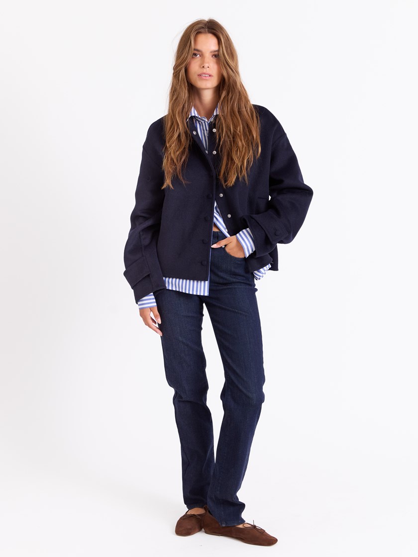 7512302 EM6 7512302_EM6_Jean Paul_Linda Ulljakke_A25 (5)_Linda jakke EM6_Linda jakke EM6 7512302.jpg_