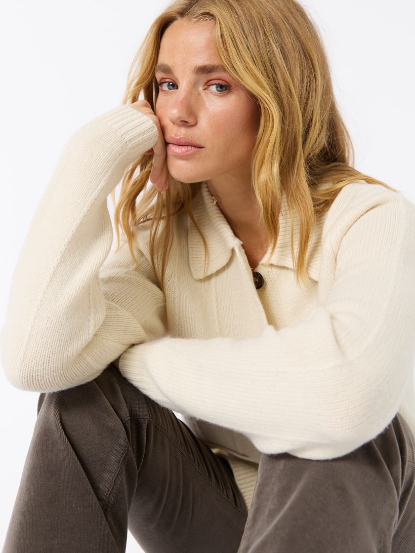 7512397 O79 7512397_O79_Jean Paul_Yasmine Cardigan_A25 (4)_Yasmine cardigan O79_Yasmine cardigan O79 7512397.jpg_