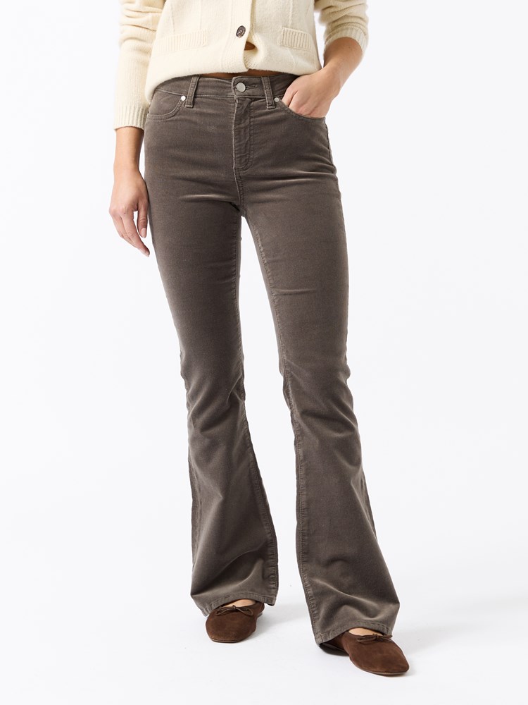 Ine cord bellbottom 7512516_APR_Jean Paul_Ine Cord Bellbottom_A25 (2)_Ine cord bellbottom APR.jpg_