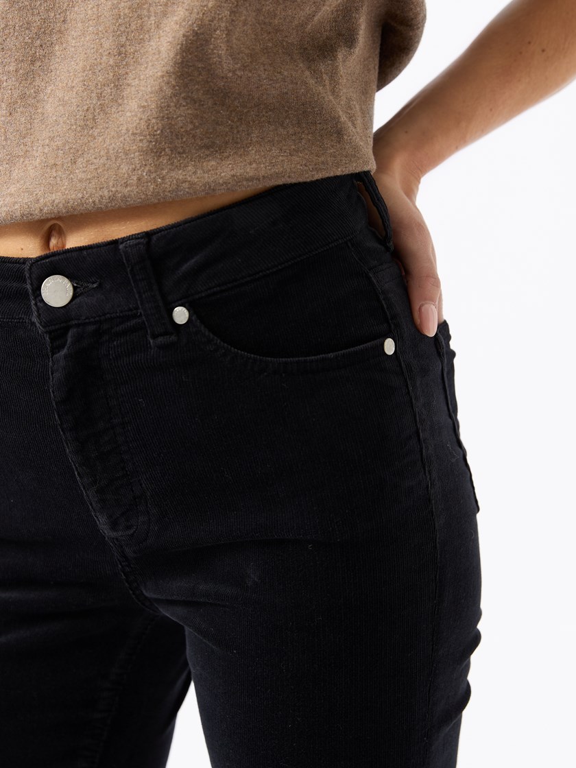 7512516 C25 7512516_C25_Jean Paul_Ine Cord Bellbottom_A25 (1)_Ine cord bellbottom C25.jpg_