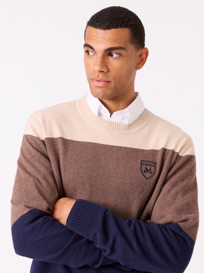 7512902 EM6 7512902_EM6-JEANPAUL-W25-Modell-Front_2062_Lucien stripet genser EM6_Lucien stripet genser EM6 7512902.jpg_