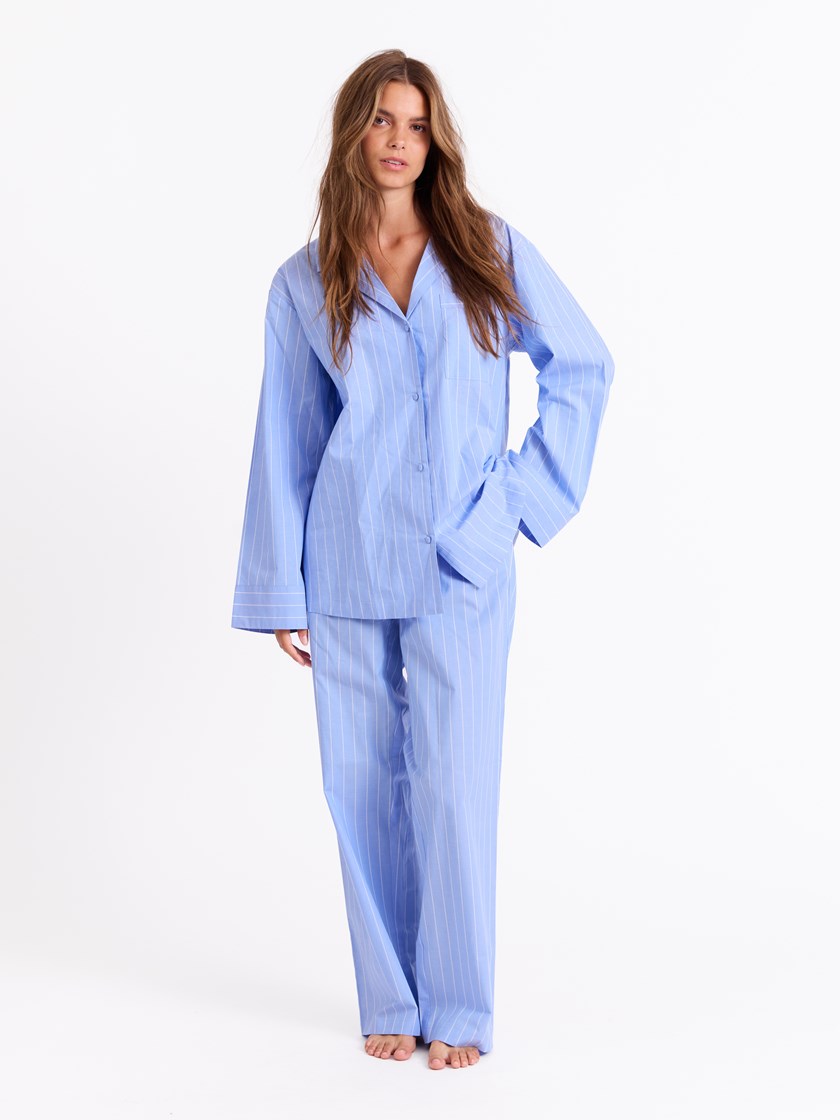 7513070 E9O 7513070_E9O_Jean Paul_Abby Pyssjett_W25 (8)_Abby pysjsett E9O_Abby pysjsett E9O 7513070.jpg_