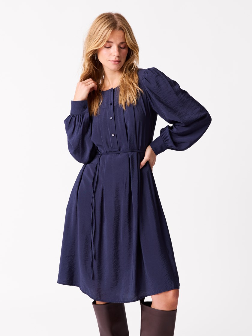 7513121 EM6 7513121_EM6_Jean Paul_Louise Kjole_W25 (6)_Louise kjole EM6_Louise kjole EM6 7513121.jpg_