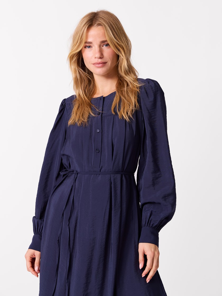 7513121 EM6 7513121_EM6_Jean Paul_Louise Kjole_W25 (7)_Louise kjole EM6_Louise kjole EM6 7513121.jpg_