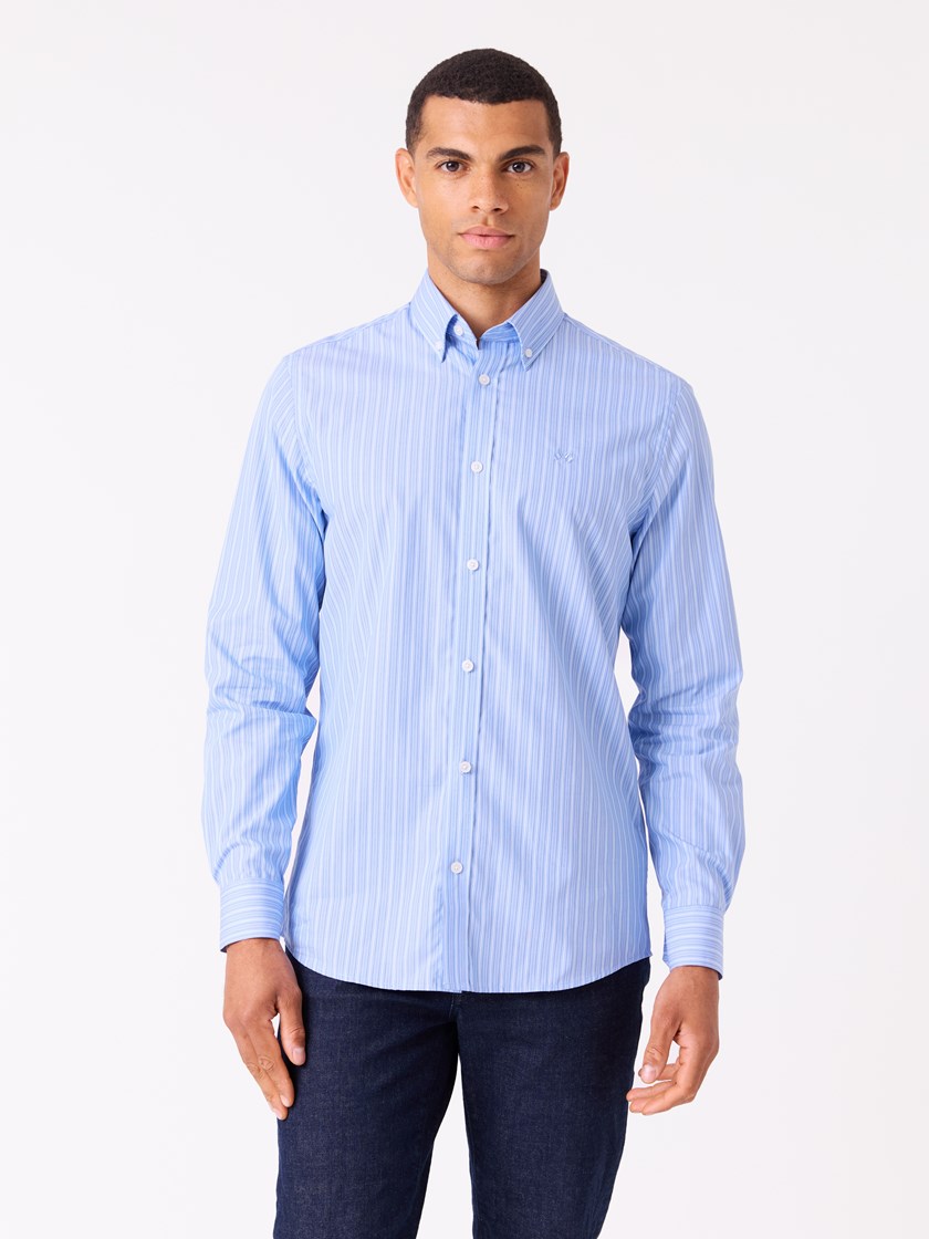 7513217 EAX 7513217_EAX-JEANPAUL-W25-Modell-Front_2587_Avenue skjorte - Regular fit EAX_Avenue skjorte - Regular fit EAX 7513217.jpg_