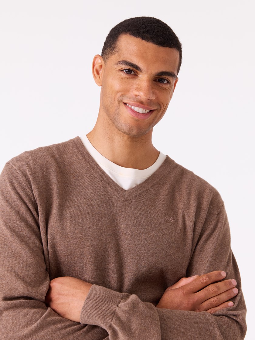 7513259 AGG 7513259_AGG-JEANPAUL-A25-Modell-Front_4145_Gerard v-neck AGG_Gerard v-neck AGG 7513259.jpg_Front||Front