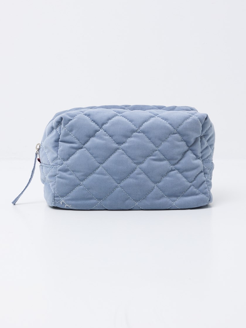 7513393 E9Q 7513393_E9Q-JEANPAUL-W25-Front_7060_Olivia toalettmappe_Olivia toalettmappe E9Q.jpg_Front||Front