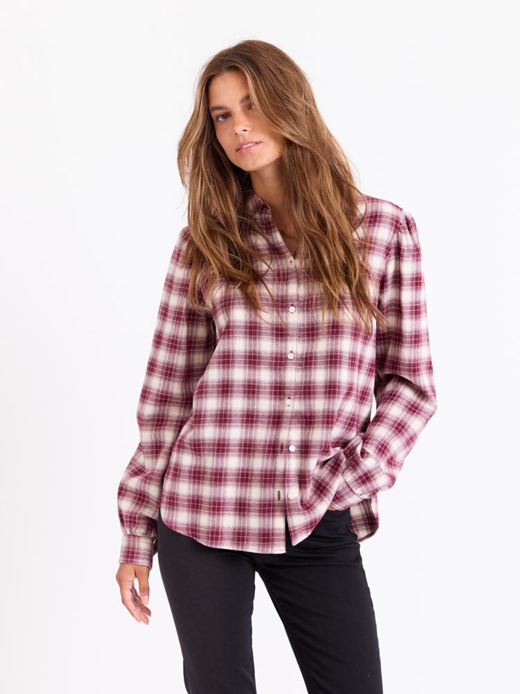 Marion skjorte 7513410_S83_Jean Paul_Marion Skjorte_A25 (2)_Marion skjorte S83.jpg_