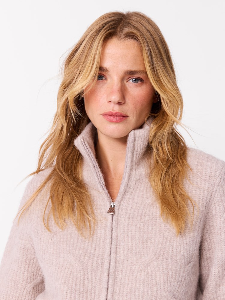 Filippa cardigan 7513512_I4C_Jean Paul_Filippa Cardigan_S26_Filippa cardigan I4C.jpg_