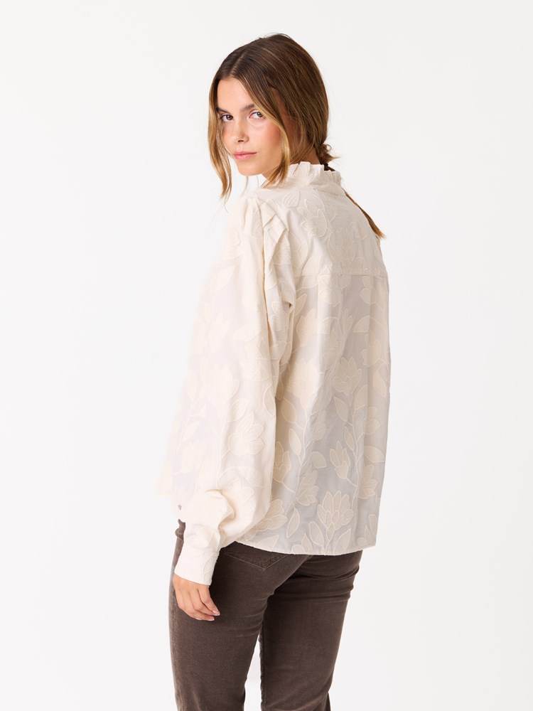 Grace bluse 7513567_I2O-JEANPAUL-W25-Modell-Front_4011_Grace bluse I2O 7513567.jpg_