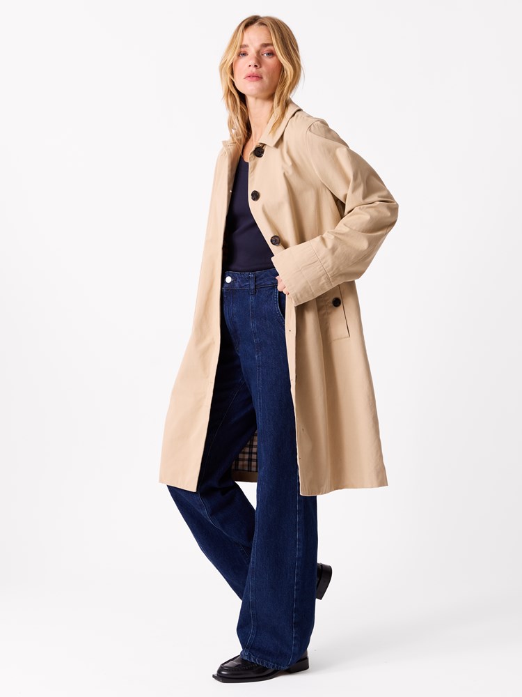 Lillybeth kåpe 7513854_AM7_Jean Paul_Lillybeth kåpe_S26 (3)_Lillybeth kåpe AM7.jpg_