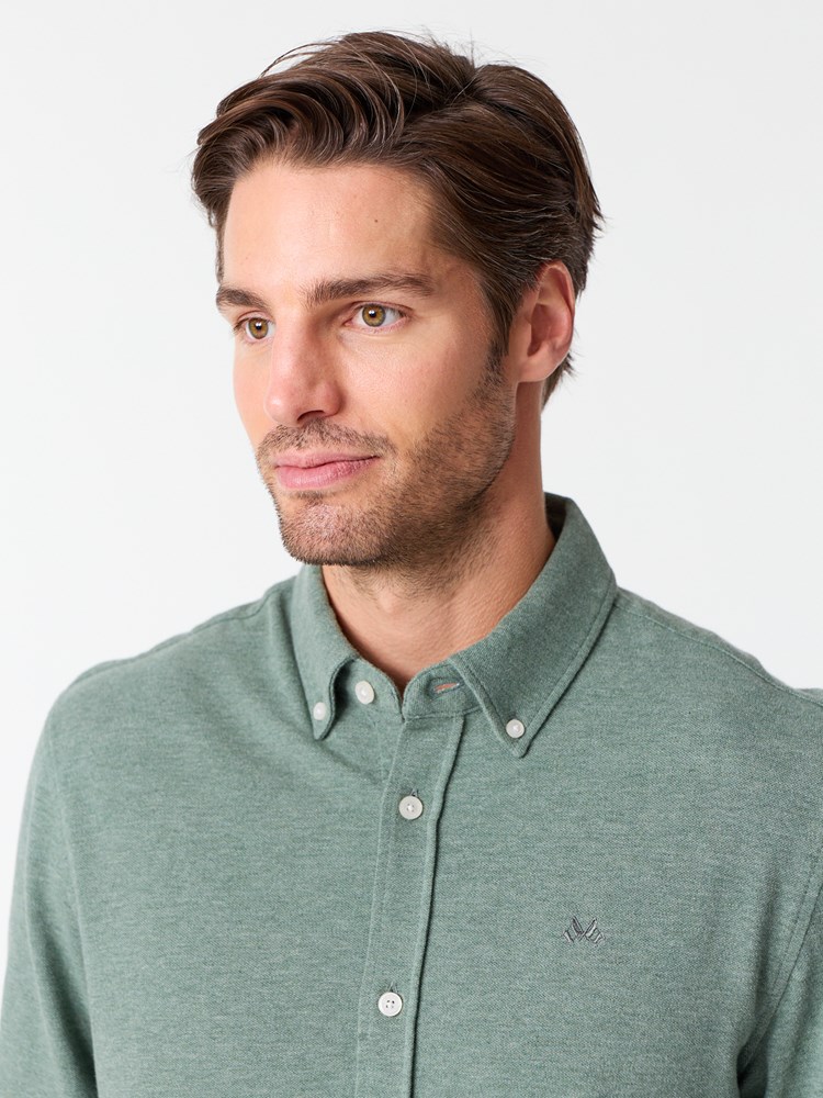 Dominique pique skjorte 7513921_I6U-JEANPAUL-S26-Modell-Front_2974_Dominique pique skjorte I6U.jpg_Front