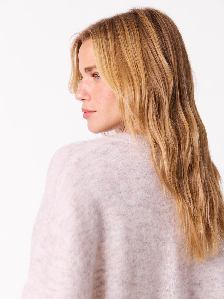 Adele cardigan 7513969_I4C_Jean Paul_Adele Cardigan_S26 (5)_Adele cardigan I4C.jpg_