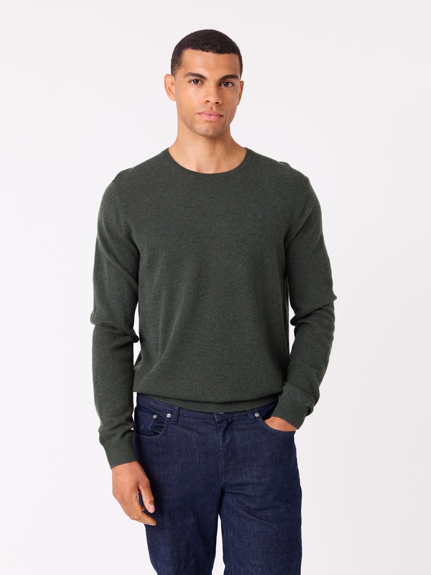 7513998 GUL 7513998_GUL-JEANPAUL-W25-Modell-Front_3744_Faustian genser GUL.jpg_Front||Front