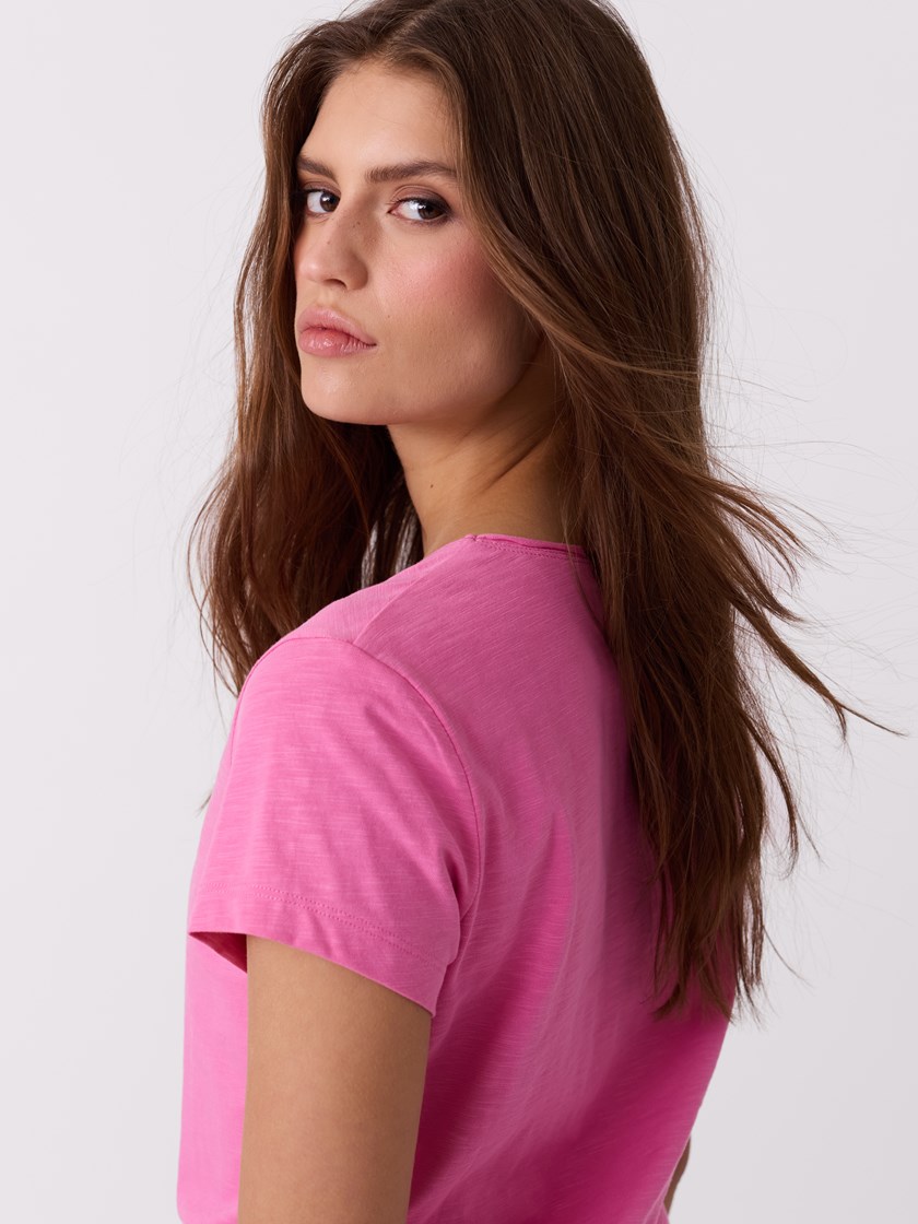 7514034 MOG 7514034_MOG_Jean Paul_Agnais Tee_S26 (6)_Agnais t-skjorte MOG.jpg_