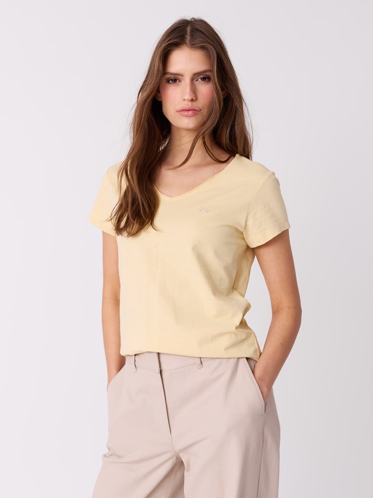 Agnais t-skjorte 7514034_Q0E_Jean Paul_Agnais Tee_S26 (9)_Agnais t-skjorte Q0E.jpg_