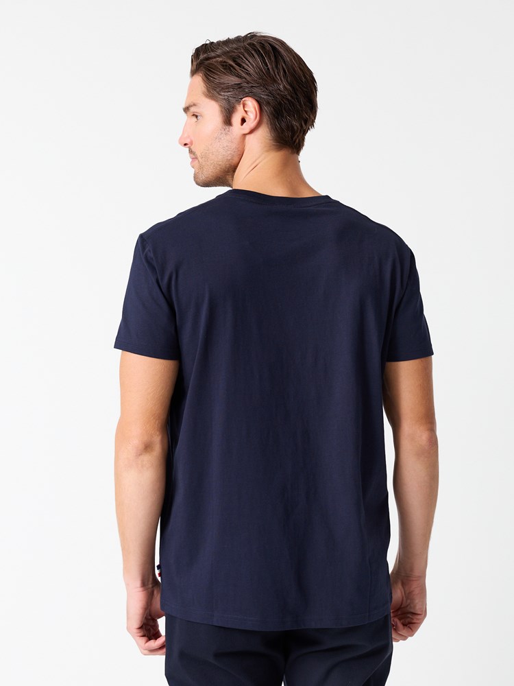 Loup t-skjorte 7514052_EM6-JEANPAUL-S26-Modell-Front_5394_Loup t-skjorte EM6.jpg_Front||Front