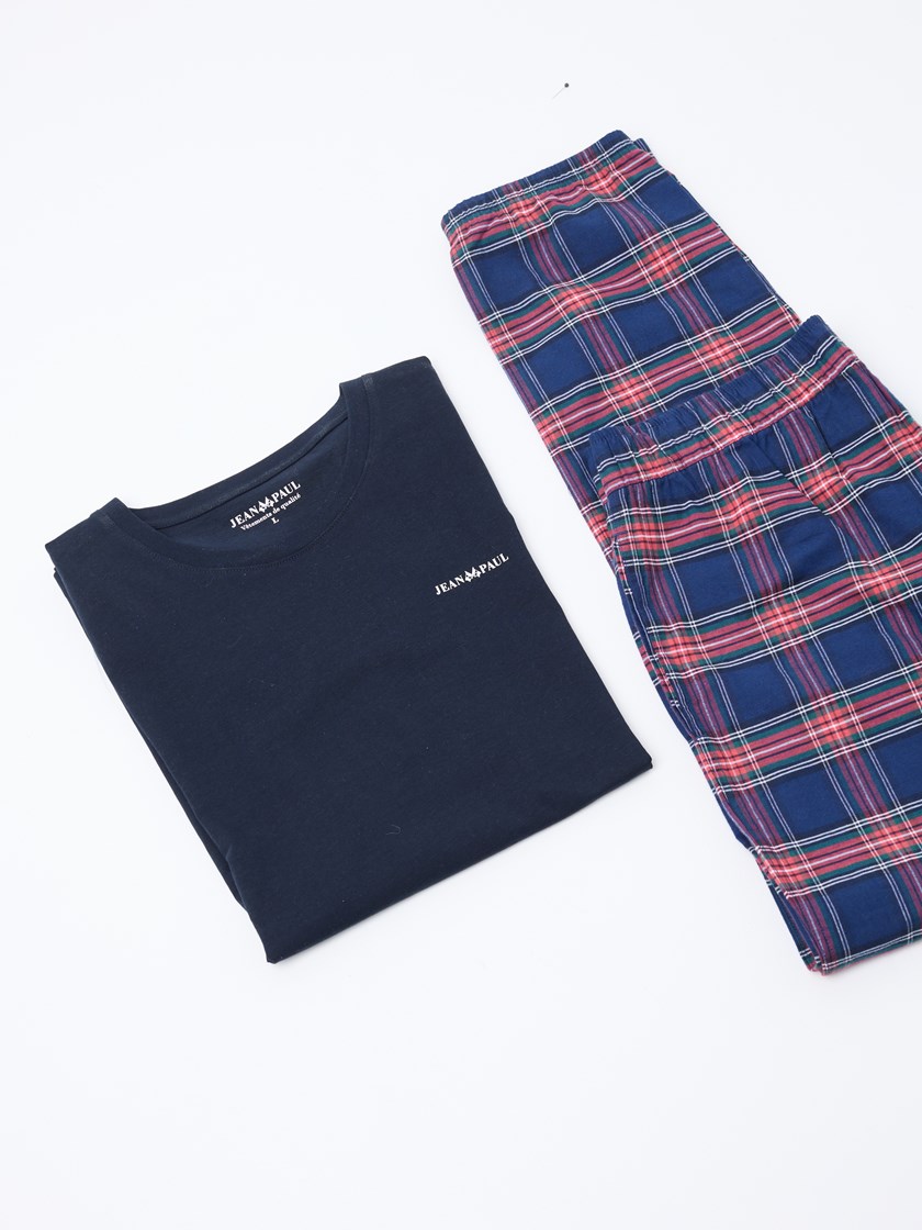 7514081 EGG 7514081_EGG-JEANPAUL-W25-Front_6596_Robin pysjamas_Robin pysjamas EGG_Robin Pysjsett EGG_Robin pysjsett EGG_Robin pysjsett EGG 7514081.jpg_Front||Front