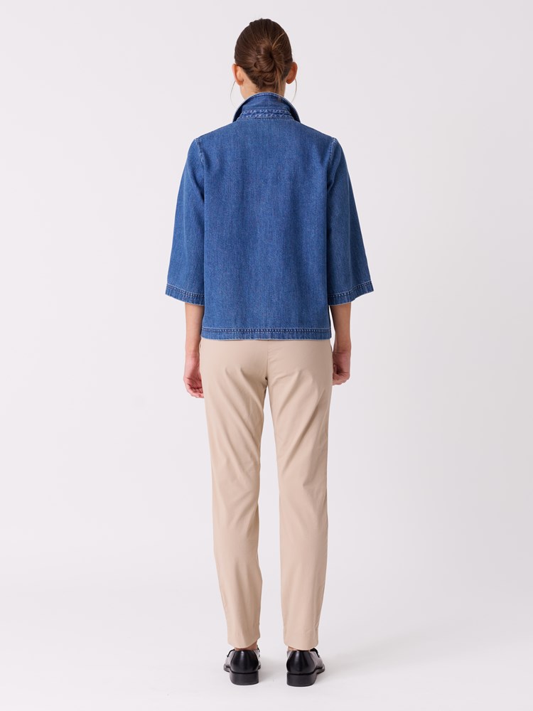 Caroline chino 7514098_I4Y_Jean Paul_Caroline Chinos_S26 (2)_Caroline chino I4Y.jpg_