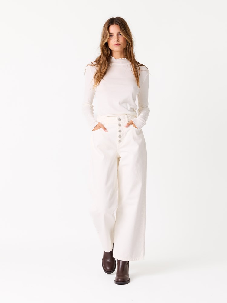 Arianne topp 7514265_O79-JEANPAUL-W25-Modell-Front_7621_Arianne topp O79 7514265.jpg_Front||Front