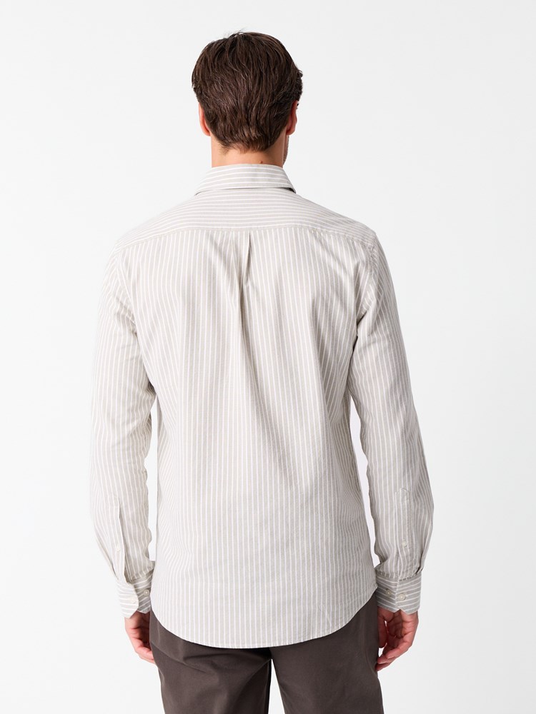 Norman skjorte - Regular fit 7514425_AM7-JEANPAUL-S26-Modell (4)_Norman skjorte - Regular fit AM7_Norman skjorte - Regular fit AM7 7514425.jpg_