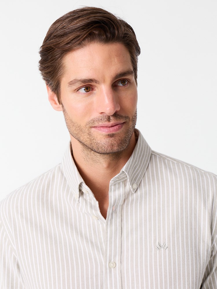 Norman skjorte - Regular fit 7514425_AM7-JEANPAUL-S26-Modell (9)_Norman skjorte - Regular fit AM7_Norman skjorte - Regular fit AM7 7514425.jpg_