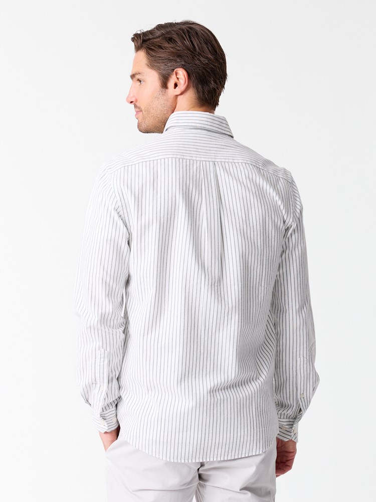 Norman skjorte - Regular fit 7514425_I6U-JEANPAUL-S26-Modell-Front_1029_Norman skjorte - Regular fit I6U_Norman skjorte - Regular fit I6U 7514425.jpg_Front||Front