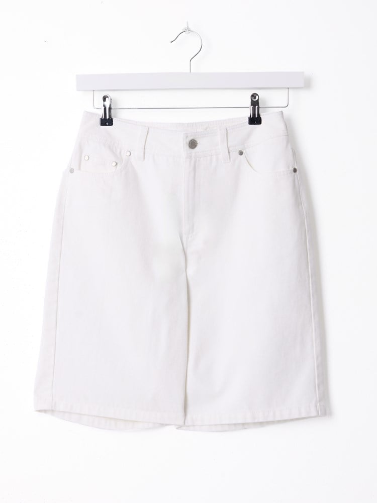 Emma bermudashorts 7514776_O79-JEANPAUL-H26-Front_4426_Emma bermudashorts O79.jpg_
