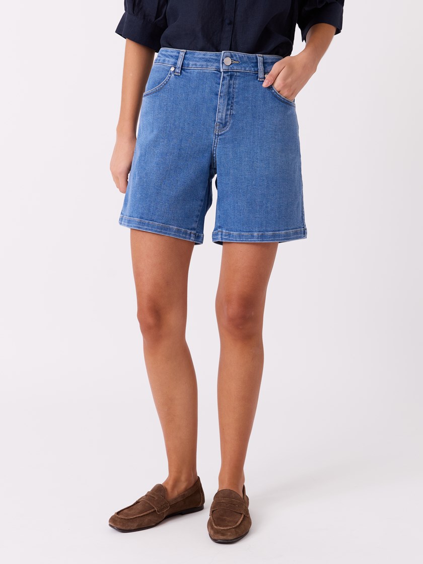 7514805 DAE 7514805_DAE_Jean Paul_Ginette Denim Shorts_H26 (3)_Ginette denim shorts DAE.jpg_