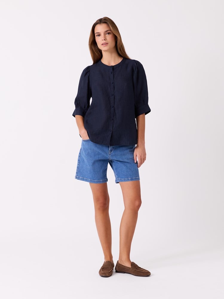 Lisa linbluse 7514917_EM6_Jean Paul_Lucy Linbluse_H26 (2)_Lisa linbluse EM6.jpg_