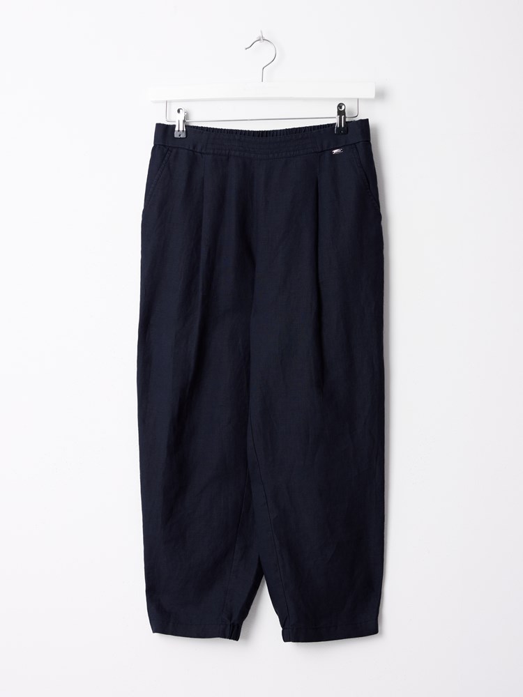 Lucy linbukse 7514959_EM6-JEANPAUL-H26-Front_3991.jpg_