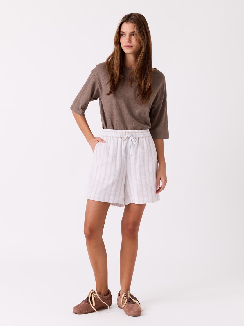 7515042 O79 7515042_O79_Jean Paul_Deborah Shorts_H26 (3).jpg_