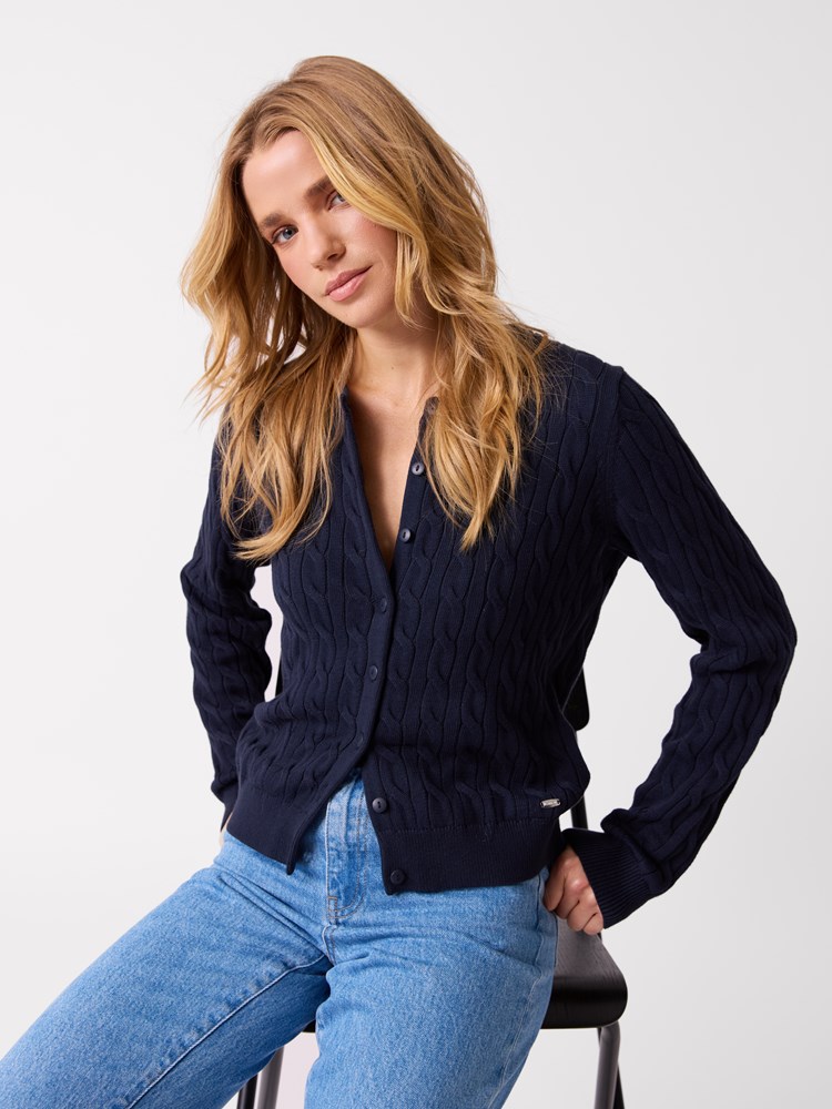 Ana cardigan 7515088_EM6-JEANPAUL-S26-Modell-Front (1)_Ana cardigan EM6.jpg_