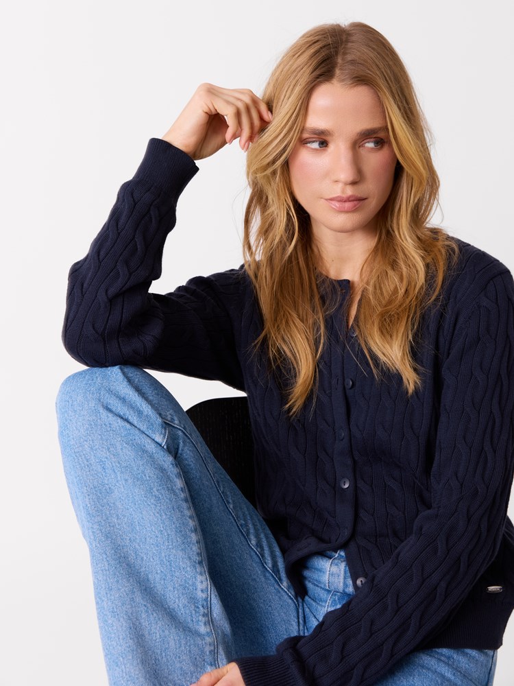 Ana cardigan 7515088_EM6-JEANPAUL-S26-Modell-Front (7)_Ana cardigan EM6 7515088.jpg_
