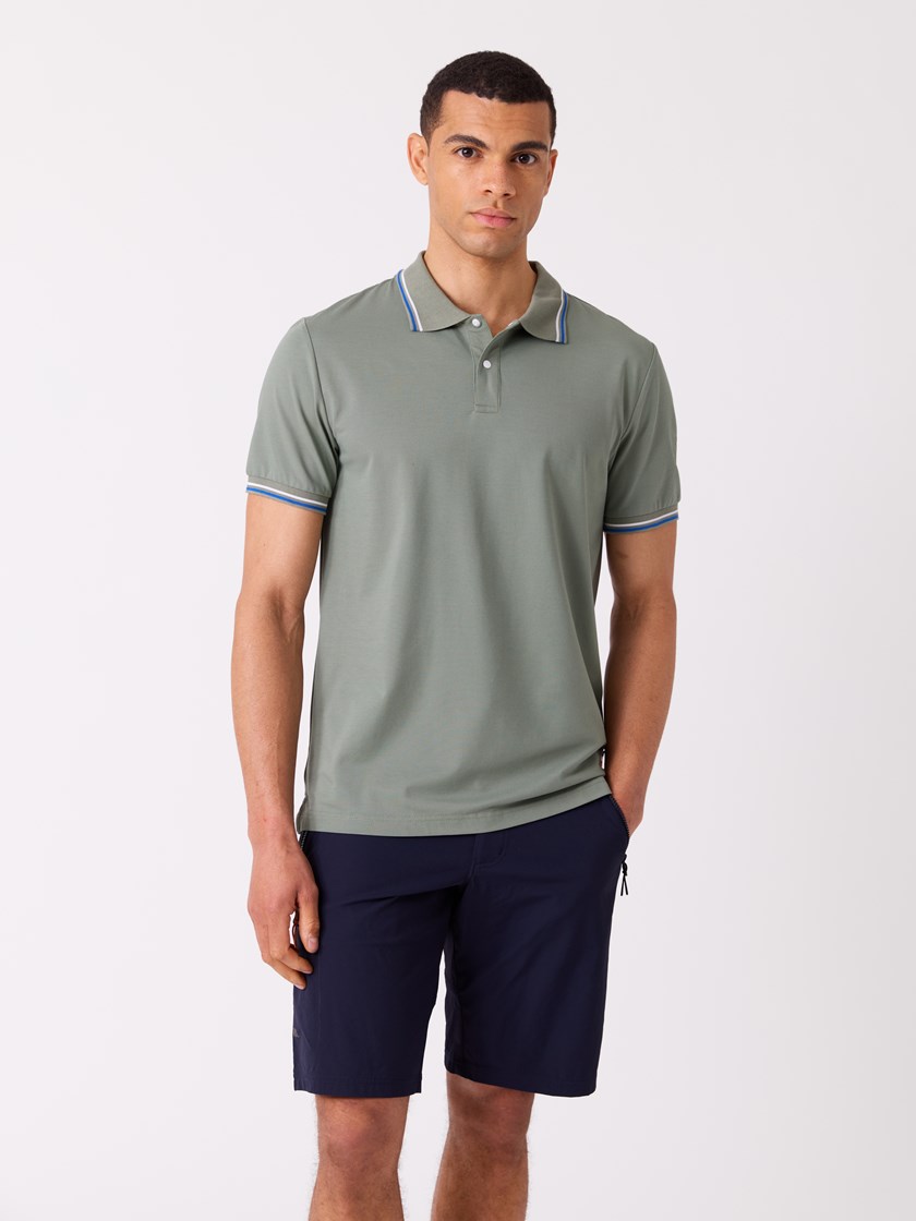 7515114 GLS 7515114_GLS-JEANPAUL-H26-Front_1583 kopi_Monsoon pique GLS.jpg_
