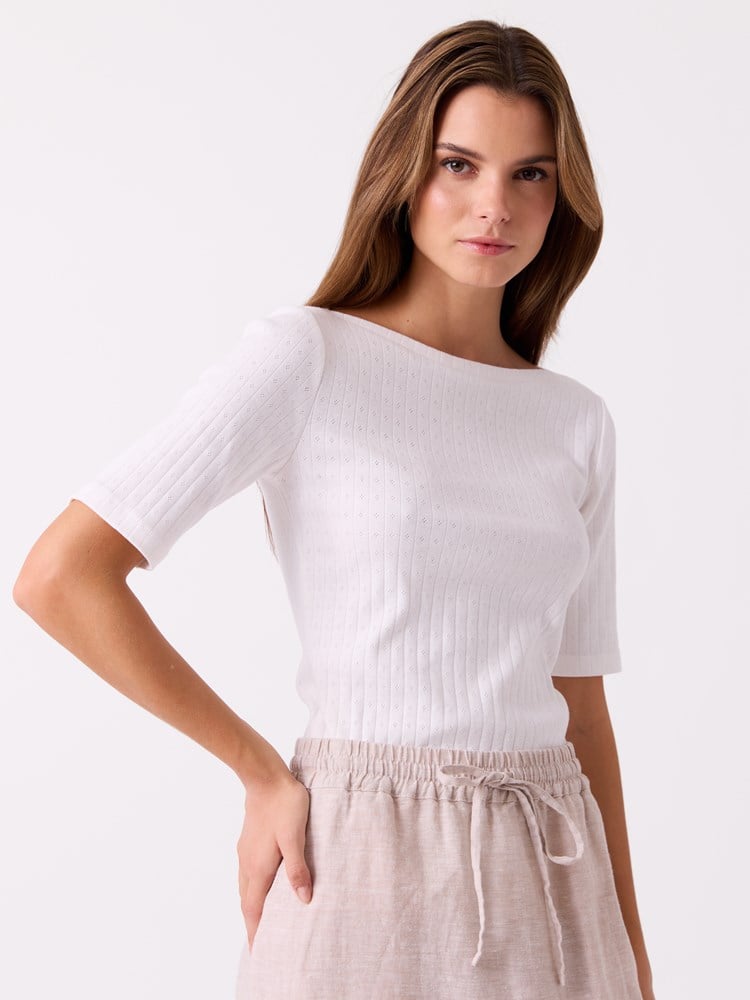 Vilma t-skjorte 7515146_O68-JEANPAUL-H26-Front (1).jpg_